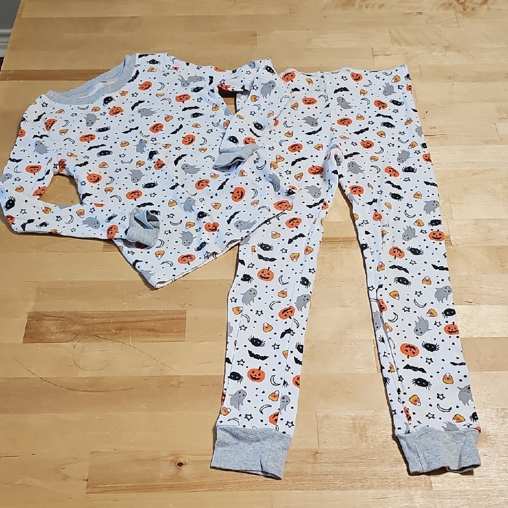 3 for $10 🎃 Way To Celebrate Halloween Ghost & Pumpkin Pajama Set - Size 6